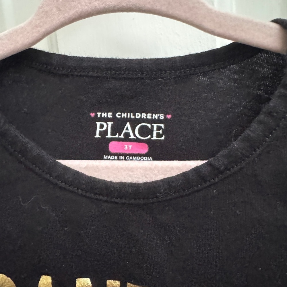 The Children’s Place 3T Black Santa’s Favorite Christmas Long Sleeve Top Blouse - Picture 3 of 4